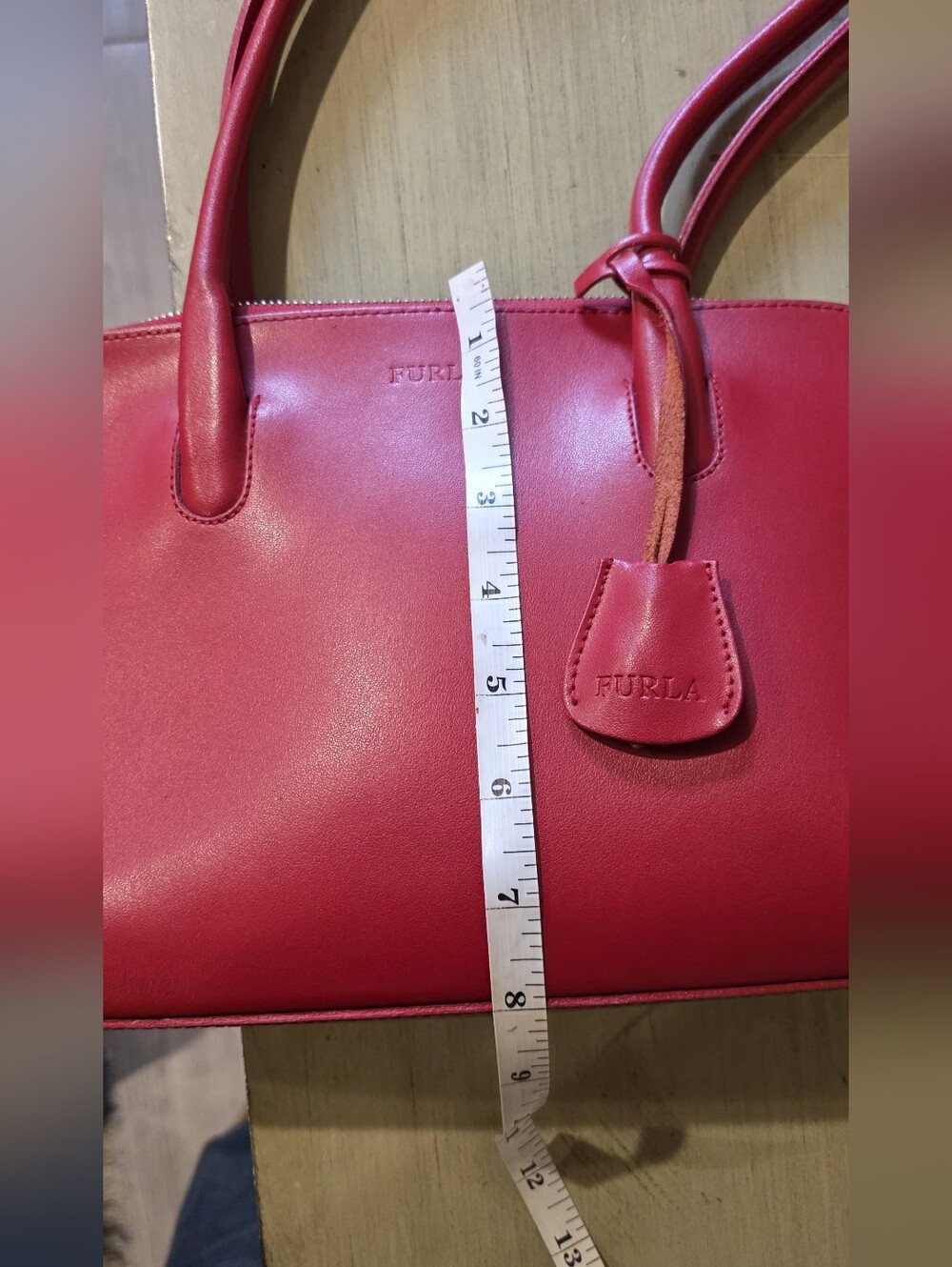 red leather Furla bowling/shoulder bag.size 2. - Picture 12 of 12